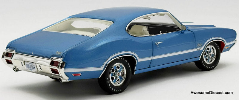 1971 Oldsmobile 442 W30, Viking Blue "Dr Olds" 1:18 Diecast Model Car by ACME