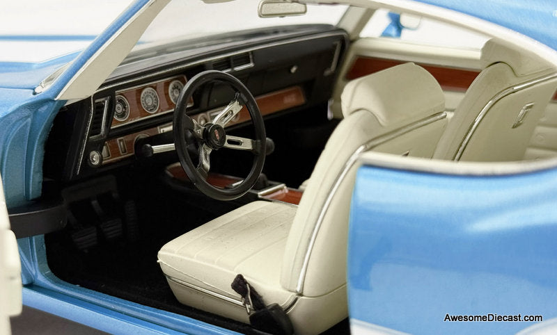 1971 Oldsmobile 442 W30, Viking Blue "Dr Olds" 1:18 Diecast Model Car by ACME