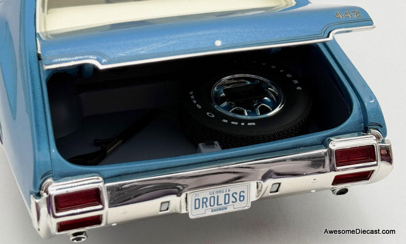 1971 Oldsmobile 442 W30, Viking Blue "Dr Olds" 1:18 Diecast Model Car by ACME