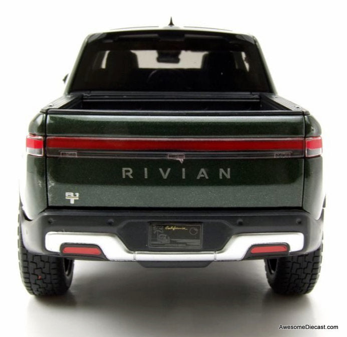 2025 Rivian R1T Pick-Up Truck, Metallic Green 1:18 Diecast Model Truck by Maisto