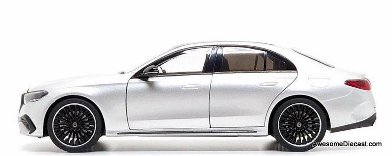 2023 Mercedes Benz E-Class (W124), Silver 1:18 Diecast Model Car by iScale