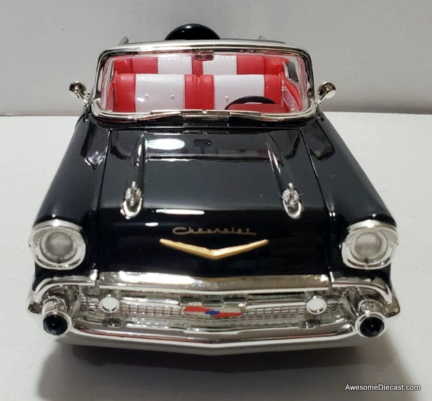 1957 Chevrolet Bel Air Convertible, Black 1:18 Diecast Model Car by Lucky Diecast