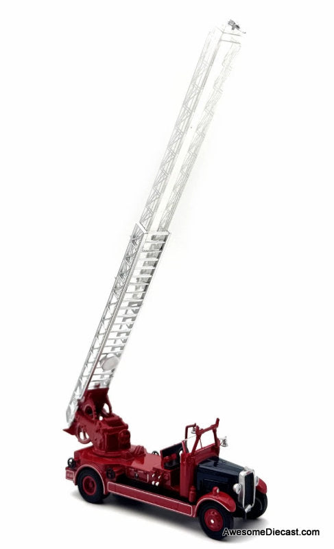 Leyland TLM Fire Truck: Liverpool Fire Brigade 1:76 Diecast Model Fire Truck by Oxford Diecast