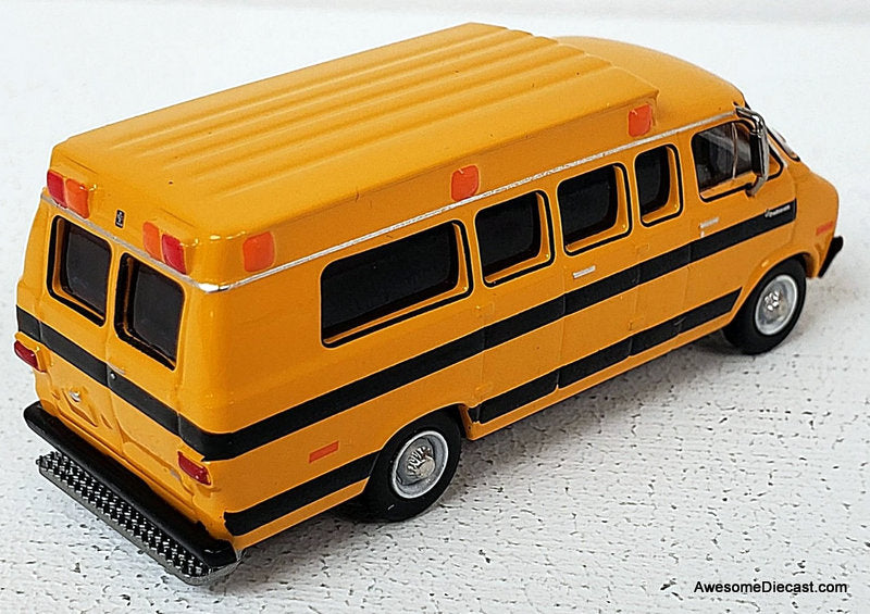 Dodge B-200 School Bus 1:87 ABS Plastic Model Bus by Brekina