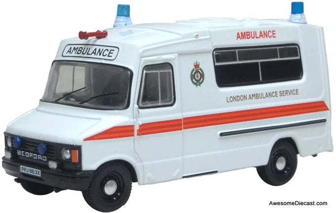 1981 Bedford CF Hanlon Ambulance London Ambulance Service 1:76 Diecast Model Ambulance by Oxford Diecast