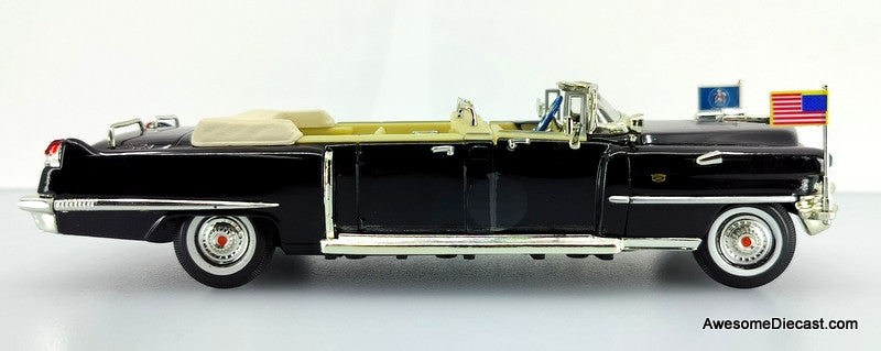 Signature Models 1:32 1956 Cadillac U.S. Presidential Limo 