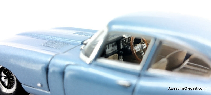 Kyosho 1:43 Jaguar E-Type Coupe, Blue