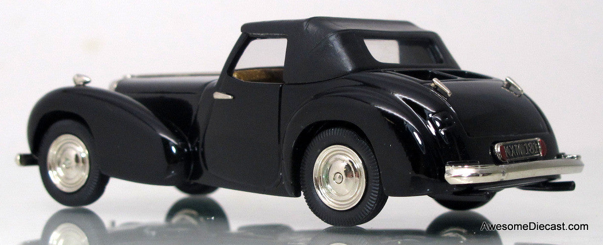 Lansdowne Models 1:43 1949 Triumph 2000 Roadster, Black
