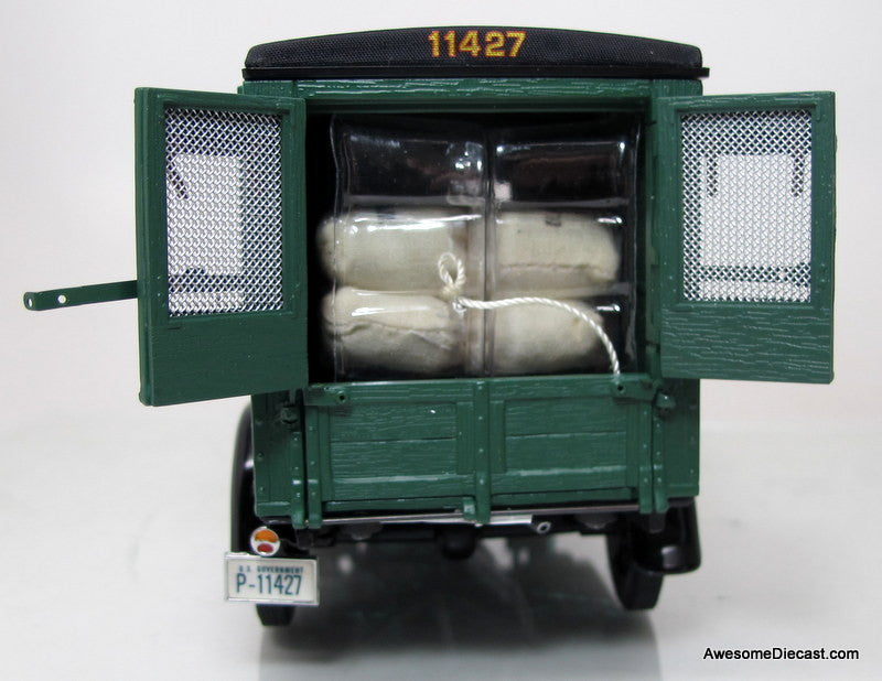 1931 U.S. Mail Truck - Green 1:24 Diecast Model by Danbury Mint