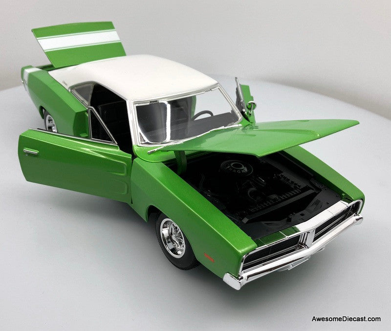 1969 Dodge Charger R/T, Metallic Green/White 1:18 Diecast Model