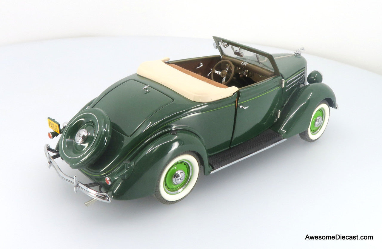1936 Ford Cabriolet Convertible, Dark Green 1:24 Diecast Model by Franklin Mint