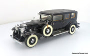 1930 Cadillac V16 Imperial Sedan - Black 1:24 Diecast Model by Franklin Mint