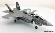 Flight Deck Models 1:72 Lockheed Martin F-35B Lightning 11: US Navy 2009, Air Test And Evaluation Squadron 23 "Salty Dogs"