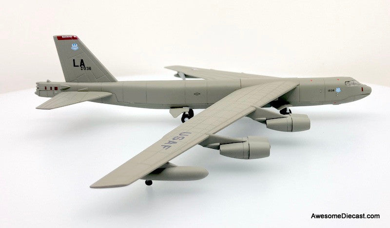 Flight Deck Models 1:200 Boeing B-52 Stratofortress: US Air Force