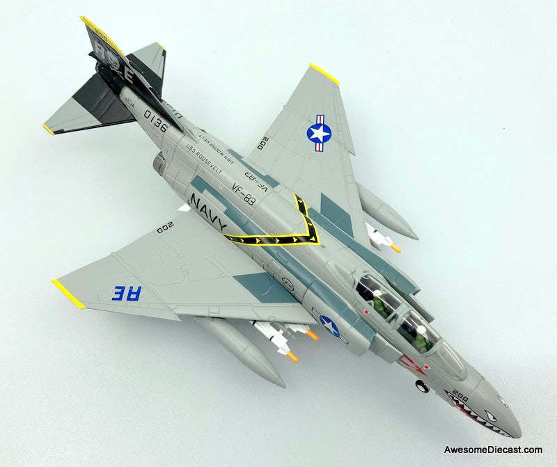 Flight Deck Models 1:100 McDonnell Douglas F-4C Phantom: USS Roosevelt "Jolly Rogers" (Fantasy Shark Mouth Scheme)