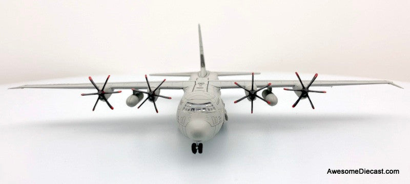 Flight Deck Models 1:200 Lockheed Martin C-130J Super Hercules: United States Air Force