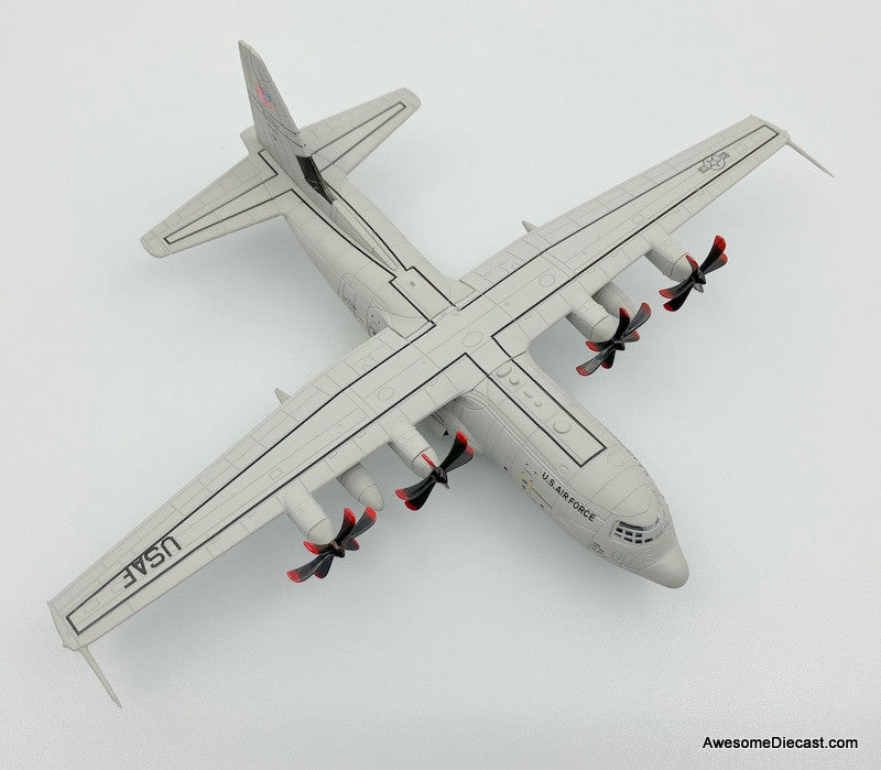 Flight Deck Models 1:200 Lockheed Martin C-130J Super Hercules: United States Air Force
