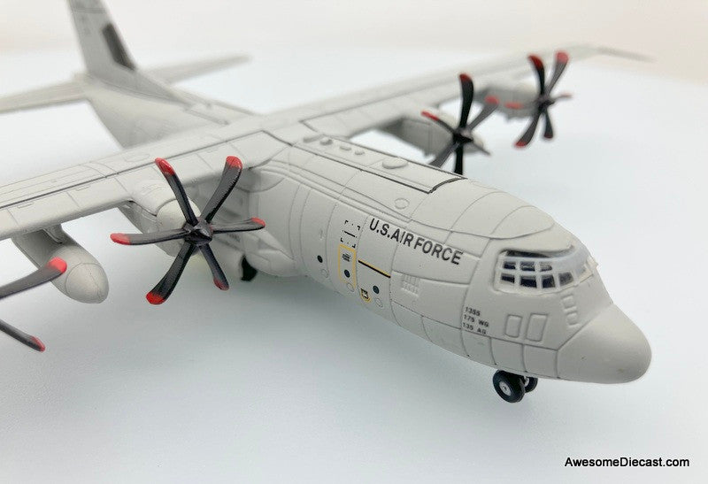 Flight Deck Models 1:200 Lockheed Martin C-130J Super Hercules: United States Air Force