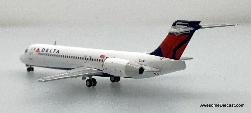 Boeing 717-200: Delta Airlines (Reg #N947AT) 1:400 Diecast Model Plane by Gemini Jets