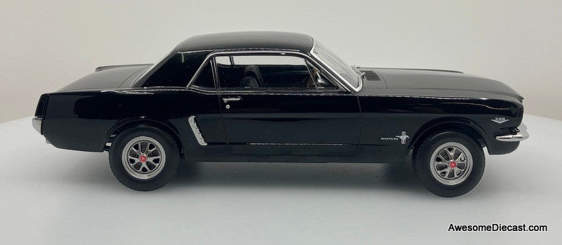 Norev 1:18 1965 Ford Mustang Hardtop Coupe, Black