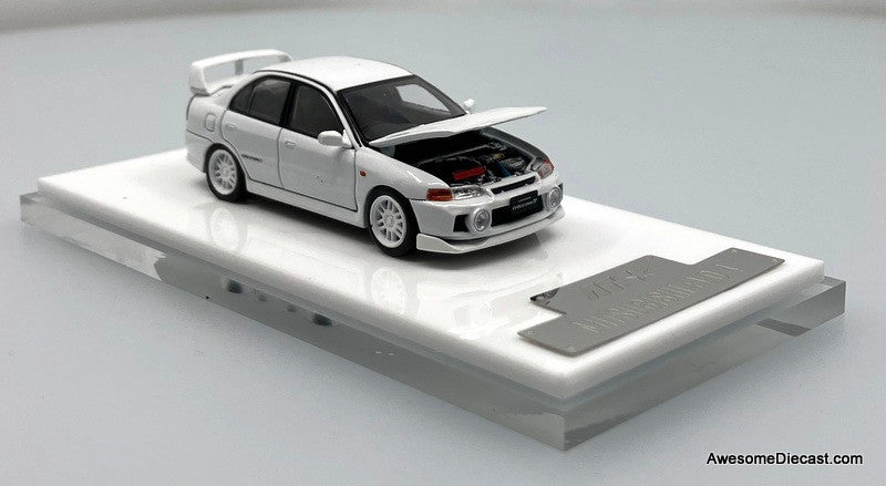 Mitsubishi EVO 4th Generation, White 1:64 Diecast Model Car by ATS