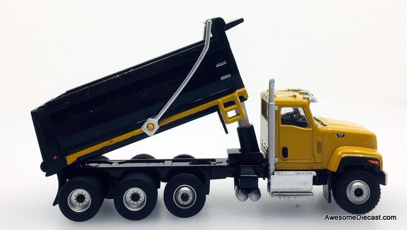 Diecast Masters 1:87 Caterpillar CT681 Dump Truck