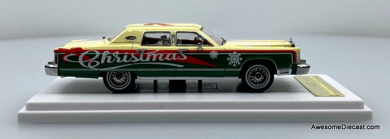 1979 Lincoln Continental Town Car, Christmas Livery 1:64 Diecast Model Car by Sun Star