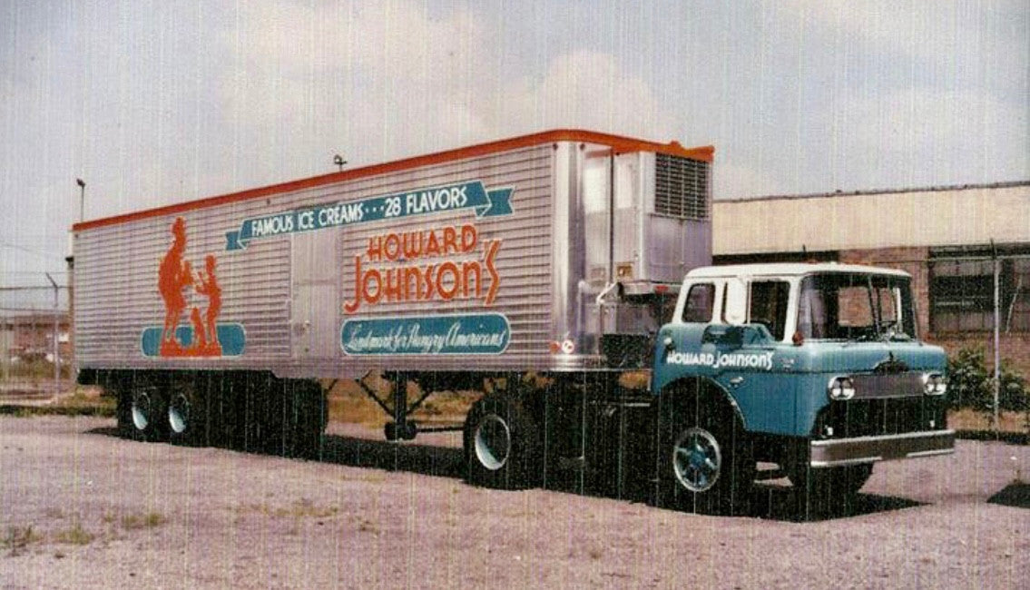 1960 Ford C-Series Tractor w/ Refrigerated Trailer: Howard Johnson's 1:43 Diecast/ABS Plastic Model Truck by Iconic Replicas