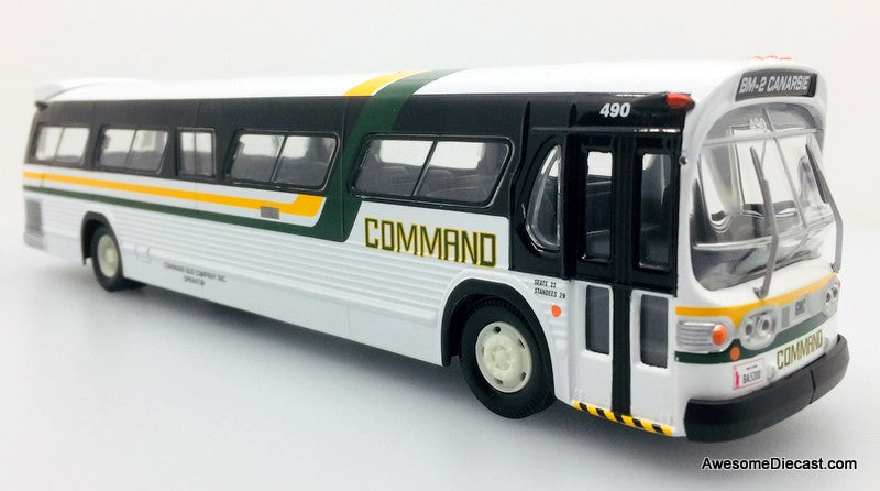 RARE!! Corgi 1:50 GM Fishbowl Bus: Command Bus Lines, New York
