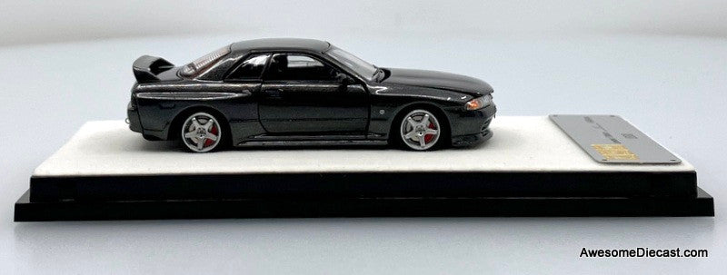 Nissan GTR R-32, Metallic Gray 1:64 Diecast Model Car by PGM