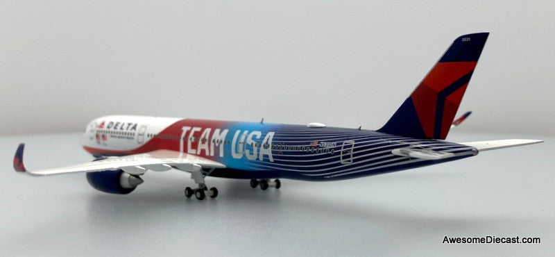 Airbus A350-900: Delta Airlines (N531DN) Team USA 1:200 Diecast