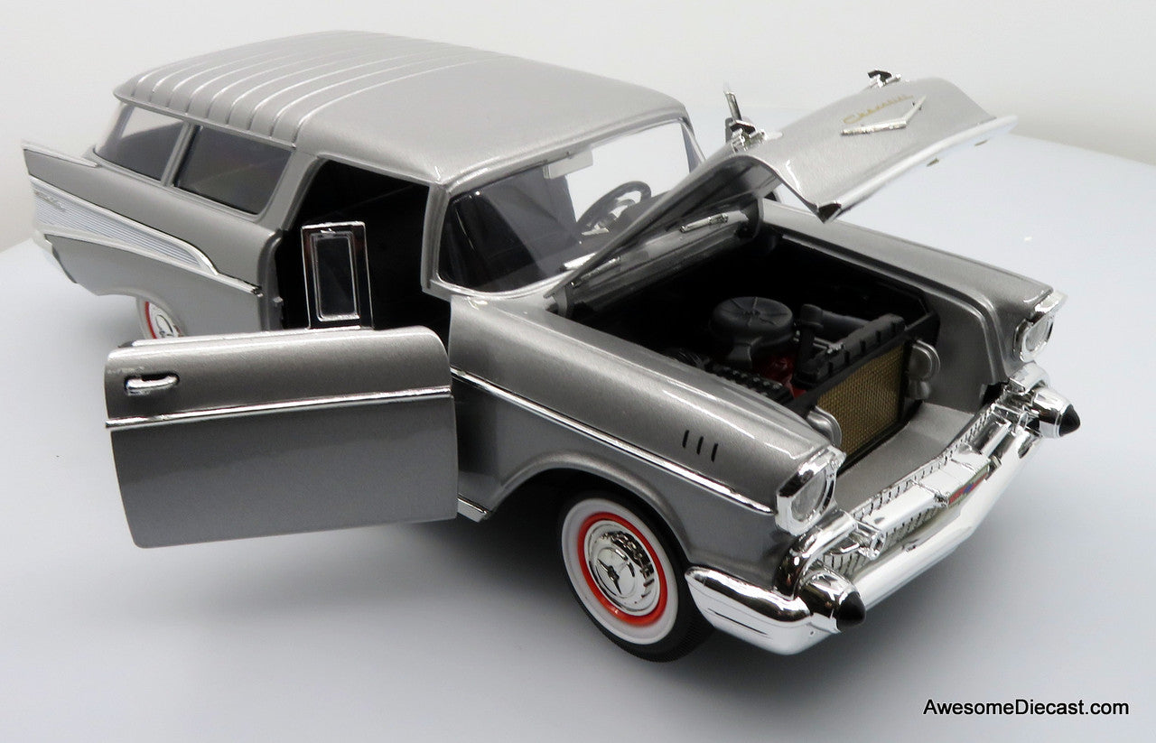 1957 Chevrolet Nomad, Silver 1:18 Die Cast Model Car by Road Signature