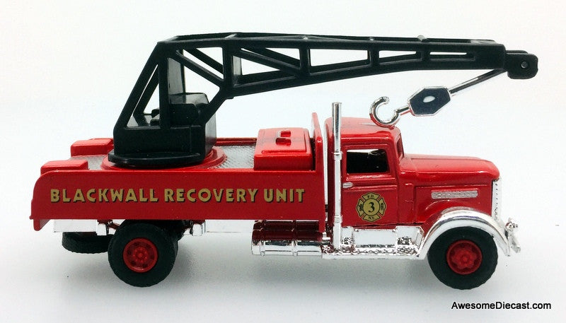 Classic Memories 1:87 Peterbilt Recovery Truck: New York Fire Department
