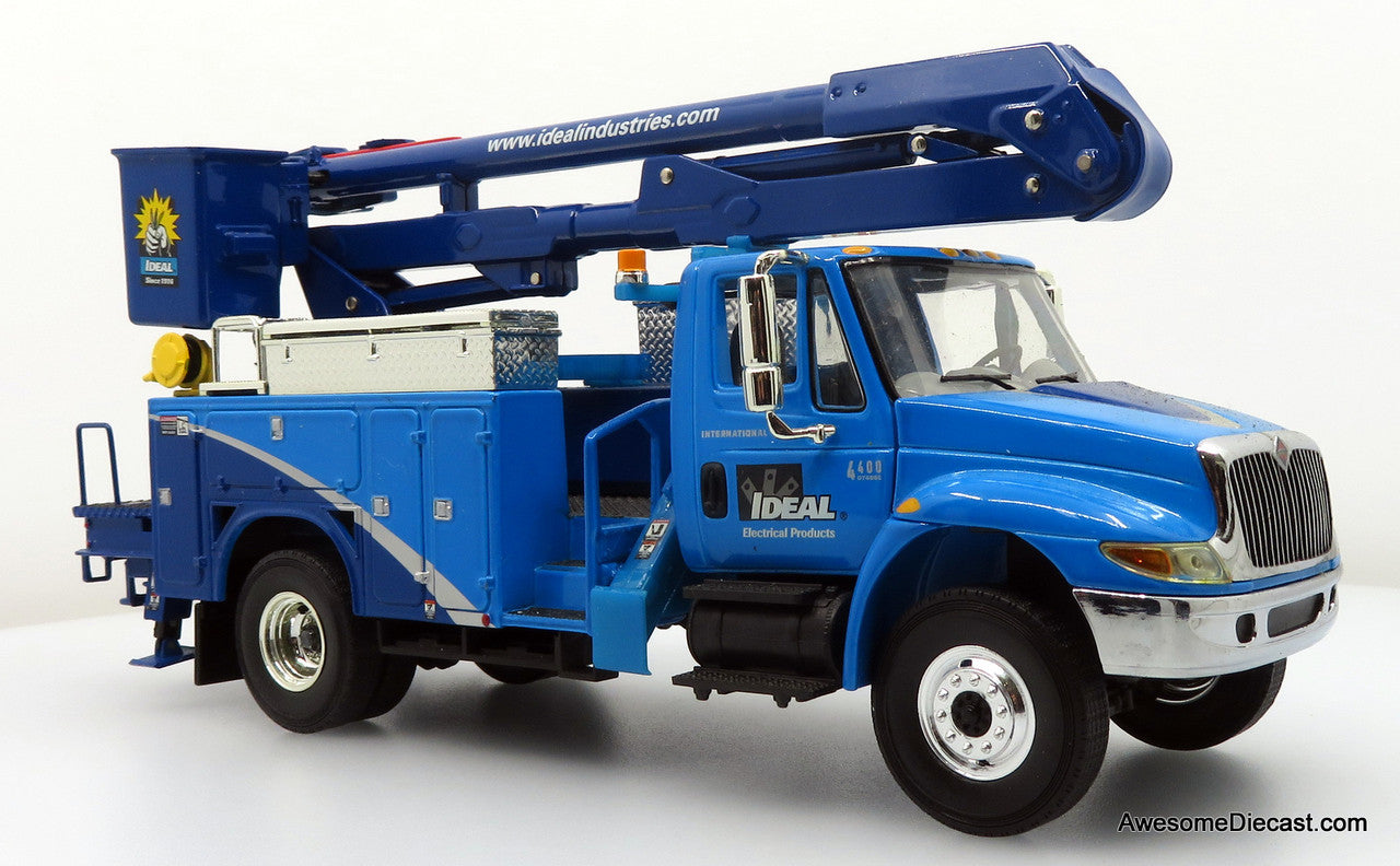 International 4400 Utility Truck Ideal, Blue 1:24 Diecast Model Truck by First Gear