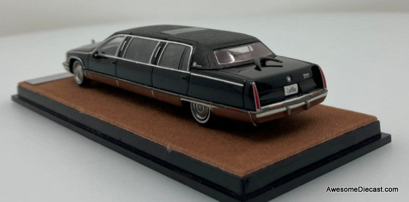 XG Models 1:64 Cadillac Fleetwood Limousine, Black – Awesome