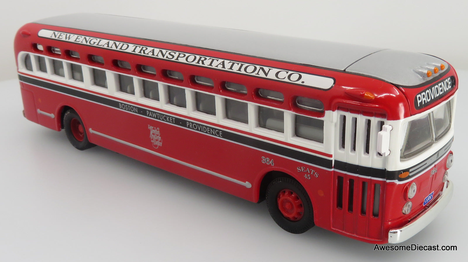 GM 4507 Transit Bus: New England Transportation Co. - 1:50 Diecast Model Bus by Corgi