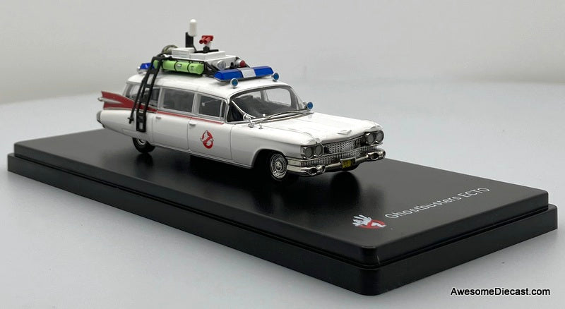 1959 Cadillac Ambulance (Ghostbusters Ecto-1) 1:64 Diecast Model Ambulance by Yungshing