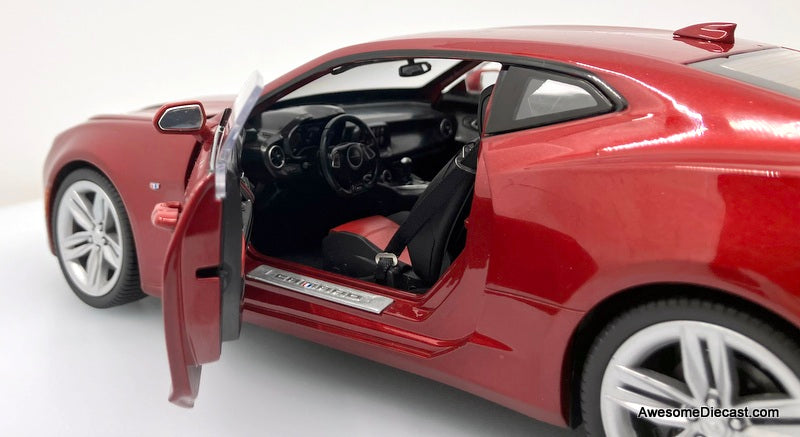 2016 Chevrolet Camaro SS, Garnet Red 1:18 Diecast Model Car by Auto World