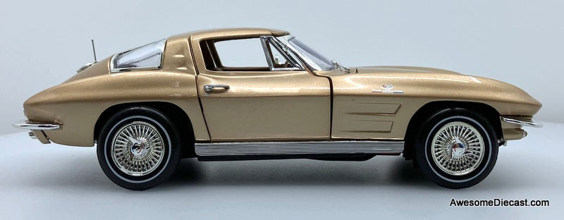 1963 Chevrolet Corvette Coupe, Saddle Metallic 1:18 Diecast Model Car by Auto World