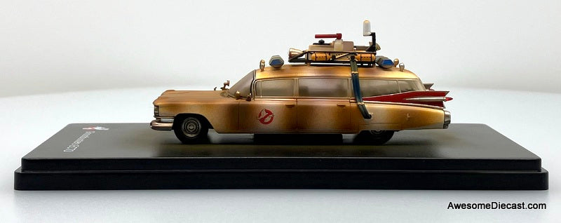 1959 Cadillac Ambulance (Ghostbusters Ecto-1), Dirty Version 1:64 Diecast Model Ambulance by Yungshing