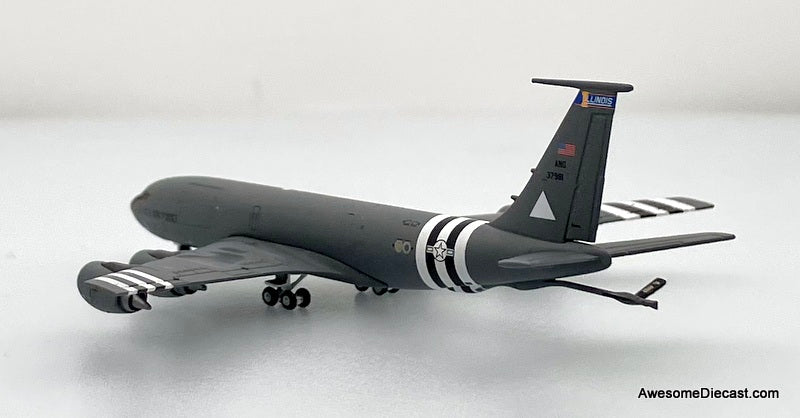 Boeing KC-135 USAF Illinois Air National Guard 63-7981 1:400 Diecast Model Plane by Gemini Macs