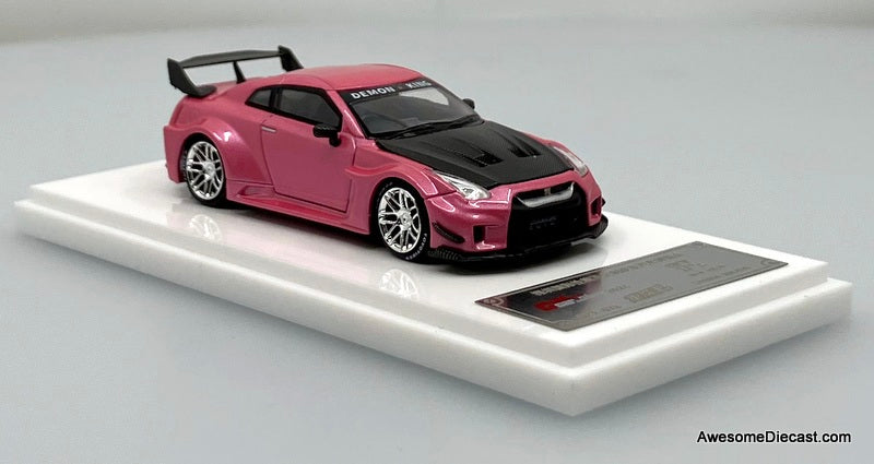 Nissan GT-R R35 Metallic Pink/Carbon Fiber 1:64 Diecast Model Car by Demon King