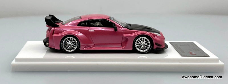 Nissan GT-R R35 Metallic Pink/Carbon Fiber 1:64 Diecast Model Car by Demon King