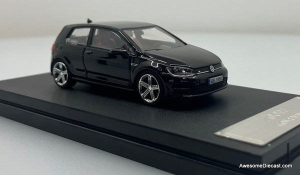 Zoom 1:64 Volkswagen Golf 7R, Black – Awesome Diecast LLC