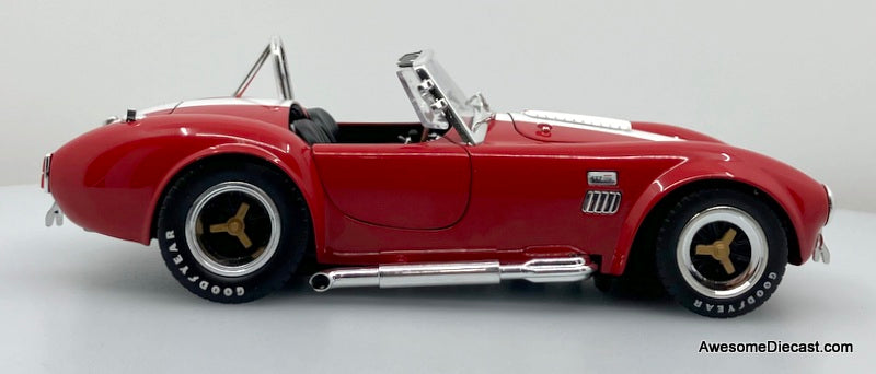 Shelby Cobra 427 S/C, Red 1:18 Diecast Model Car by Shelby