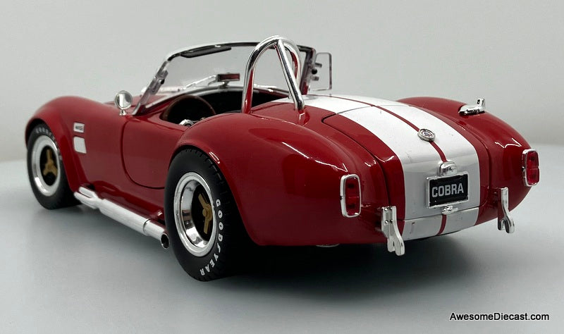 Shelby Cobra 427 S/C, Red 1:18 Diecast Model Car by Shelby Collectibles