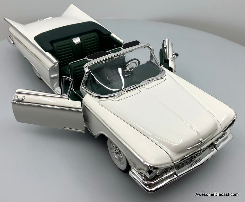 1959 Buick Electra 225 Convertible, White 1:18 Diecast Model Car