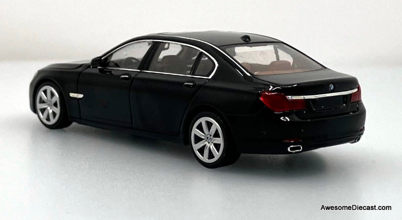 2008 BMW 7 Series 1:43 Diecast Model Car by Minichamps