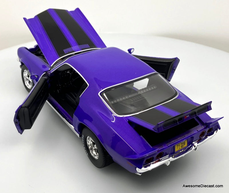 1971 Chevrolet Camaro 1:18 Diecast Model Car by Maisto