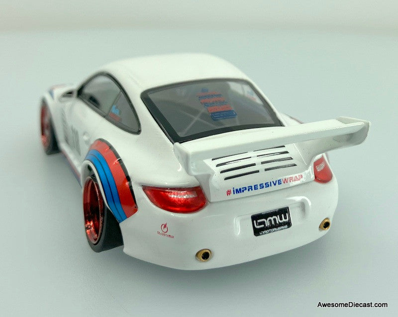 IXO 1:43 1999 Porsche 911 (997) #118 Old & New: Martini Racing Livery